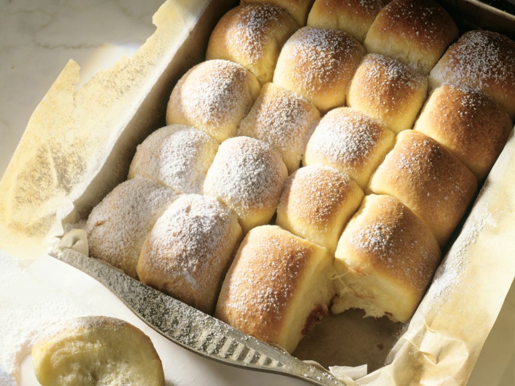 Buns Stuffed with Plum Butter recipe | Eat Smarter USA
