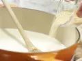 Cafe Latte Mousse preparation step 2 Cafe Latte Mousse preparation step 2