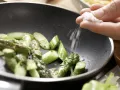 Chicory-Prawn Salad preparation step 11 Chicory-Prawn Salad preparation step 11