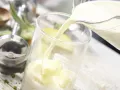 Coconut Soy Smoothie preparation step 2 Coconut Soy Smoothie preparation step 2