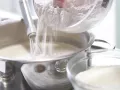 Cream Cake with Caramel preparation step 5 Cream Cake with Caramel preparation step 5