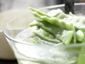 French-Style Snow Peas preparation step 1 French-Style Snow Peas preparation step 1
