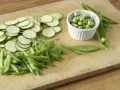Green Vegetable Pizza preparation step 2 Green Vegetable Pizza preparation step 2