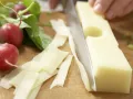 Lamb's Lettuce Salad with Emmentaler Cheese preparation step 4 Lamb's Lettuce Salad with Emmentaler Cheese preparation step 4