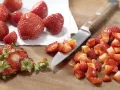 Melon-Mozzarella Salad preparation step 5 Melon-Mozzarella Salad preparation step 5