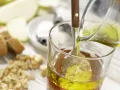 Mixed Salad with Pears and Walnuts preparation step 4 Mixed Salad with Pears and Walnuts preparation step 4