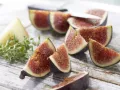 Orange and Fig Salad preparation step 3 Orange and Fig Salad preparation step 3