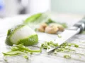 Papaya Lime Carpaccio with Mint Pesto preparation step 4 Papaya Lime Carpaccio with Mint Pesto preparation step 4