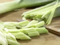 Pasta Sauce with Salmon Caviar preparation step 1 Pasta Sauce with Salmon Caviar preparation step 1