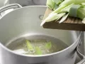 Pasta Sauce with Salmon Caviar preparation step 2 Pasta Sauce with Salmon Caviar preparation step 2
