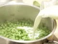 Pea Flan preparation step 2 Pea Flan preparation step 2