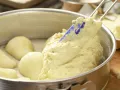 Pear Upside-Down Cake preparation step 6 Pear Upside-Down Cake preparation step 6
