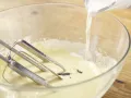 Pear-Vanilla Heart Cake preparation step 6 Pear-Vanilla Heart Cake preparation step 6