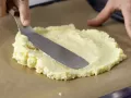 Polenta Pizza preparation step 4 Polenta Pizza preparation step 4