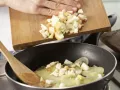 Potato-Apple Omelet preparation step 3 Potato-Apple Omelet preparation step 3