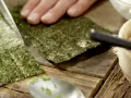 Salmon Sushi preparation step 4 Salmon Sushi preparation step 4
