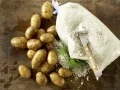 Salt-Crusted Potatoes preparation step 1 Salt-Crusted Potatoes preparation step 1