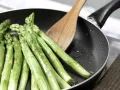 Smoked Chicken with Asparagus and Eggs preparation step 2 Smoked Chicken with Asparagus and Eggs preparation step 2