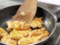 Smoked Chicken with Asparagus and Eggs preparation step 4 Smoked Chicken with Asparagus and Eggs preparation step 4