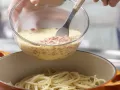 Spaghetti Carbonara preparation step 5 Spaghetti Carbonara preparation step 5