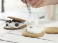Spelt Shortcakes with Blueberries preparation step 9 Spelt Shortcakes with Blueberries preparation step 9
