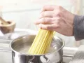 Spicy Pasta with Crabmeat preparation step 6 Spicy Pasta with Crabmeat preparation step 6