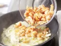 Spicy Pasta with Crabmeat preparation step 8 Spicy Pasta with Crabmeat preparation step 8