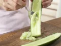 Spicy Thai Steak Salad preparation step 4 Spicy Thai Steak Salad preparation step 4