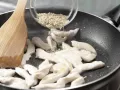 Spinach-Chicken Wraps preparation step 5 Spinach-Chicken Wraps preparation step 5