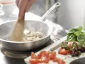 Squid in Spicy Tomato Sauce preparation step 4 Squid in Spicy Tomato Sauce preparation step 4