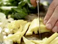 Steamed Vegetarian Dumplings preparation step 4 Steamed Vegetarian Dumplings preparation step 4