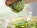 Zucchini Pizza with Mozzarella preparation step 4 Zucchini Pizza with Mozzarella preparation step 4