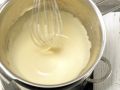 Easy Hollandaise preparation step 4 Easy Hollandaise preparation step 4