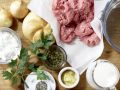Meatballs preparation step 1 Meatballs preparation step 1