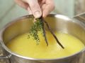 Orange-Thyme Jelly preparation step 5 Orange-Thyme Jelly preparation step 5