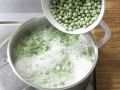 Pasta Salad with Green Vegetables preparation step 2 Pasta Salad with Green Vegetables preparation step 2