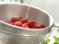 Raspberry Jelly preparation step 1 Raspberry Jelly preparation step 1