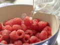 Raspberry Jelly preparation step 2 Raspberry Jelly preparation step 2