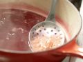 Raspberry Jelly preparation step 7 Raspberry Jelly preparation step 7