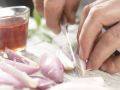 Red-Wine Shallots preparation step 1 Red-Wine Shallots preparation step 1