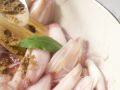 Red-Wine Shallots preparation step 4 Red-Wine Shallots preparation step 4