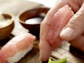 Tuna Sushi preparation step 5 Tuna Sushi preparation step 5