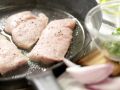 Veal Cutlets in Pomegranate Sauce preparation step 5 Veal Cutlets in Pomegranate Sauce preparation step 5