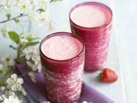 Strawberry Smoothie recipe | Eat Smarter USA Strawberry Smoothie recipe | Eat Smarter USA