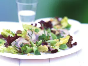 Artichoke Salad with Quinoa and Cucumber