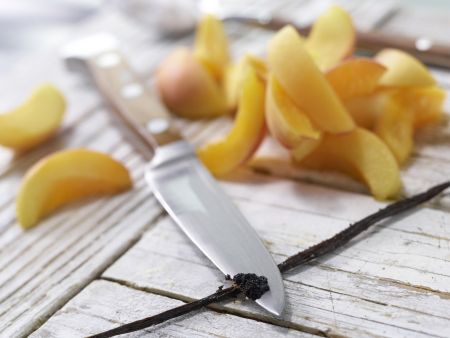 Apricot Tartlets preparation step 4 Apricot Tartlets preparation step 4