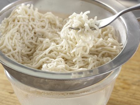 Asian Noodles preparation step 1 Asian Noodles preparation step 1
