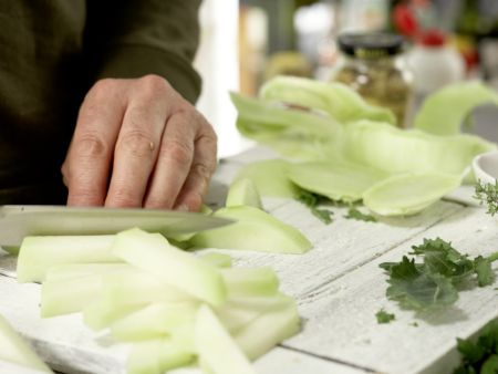 Baked Kohlrabi preparation step 2 Baked Kohlrabi preparation step 2