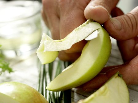 Bistro Salad preparation step 4 Bistro Salad preparation step 4