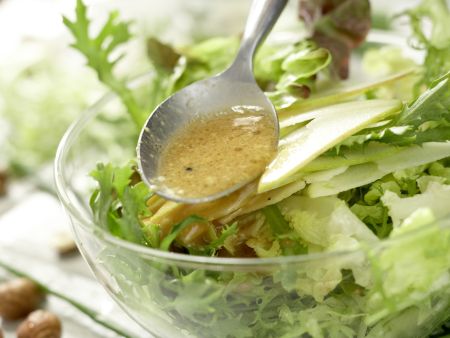 Bistro Salad preparation step 6 Bistro Salad preparation step 6